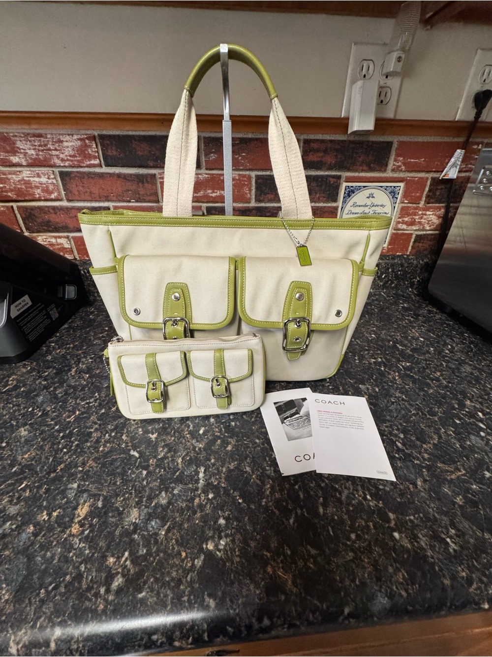 Coach Hampton Garden Tote + Matching Field Wristlet Set Lime Green Y2K